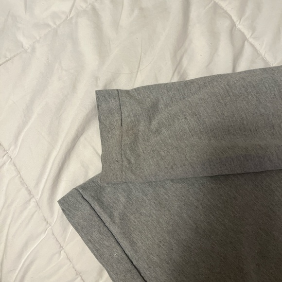 Comme de Garçons grey long sleeve black heart - Picture 2 of 3